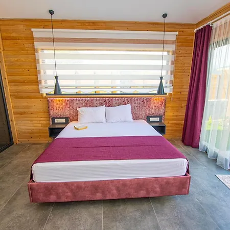 Cedrus Excellence - Fethiye'de Jakuzili Muhafazakar Fethiye