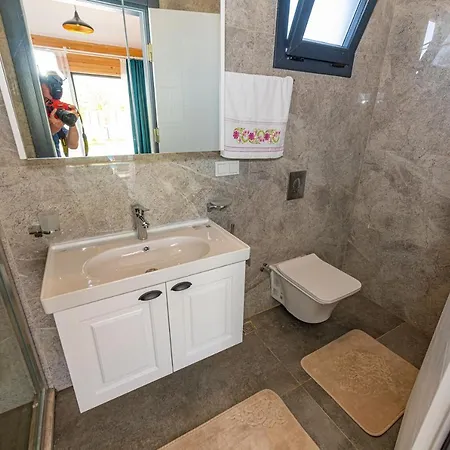 Cedrus Excellence - Fethiye'de Jakuzili Muhafazakar Fethiye