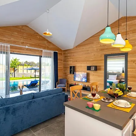 Cedrus Excellence - Fethiye'de Jakuzili Muhafazakar * Fethiye