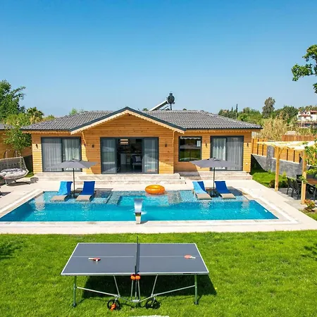 Cedrus Excellence - Fethiye'de Jakuzili Muhafazakar Lejlighed Fethiye
